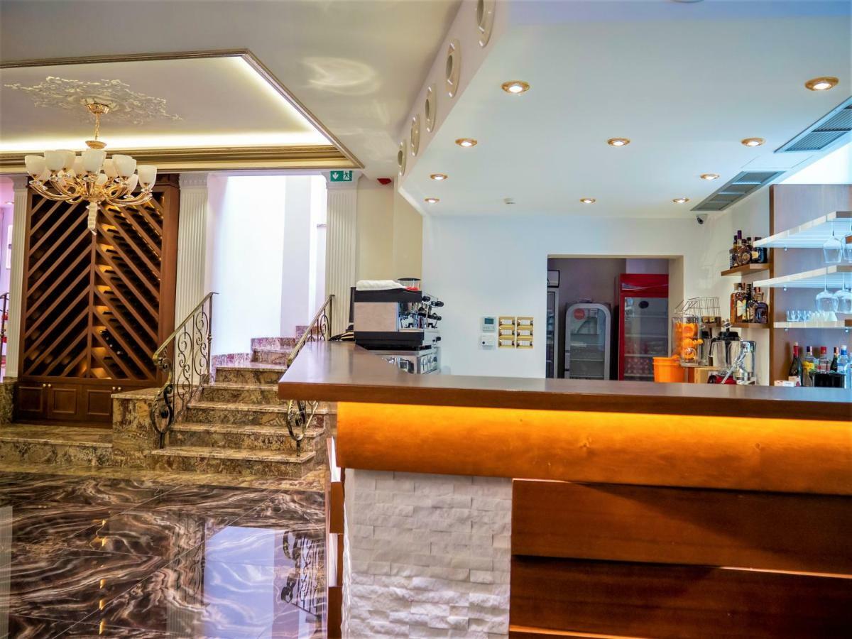 Hotel Boka Tirana Exteriör bild