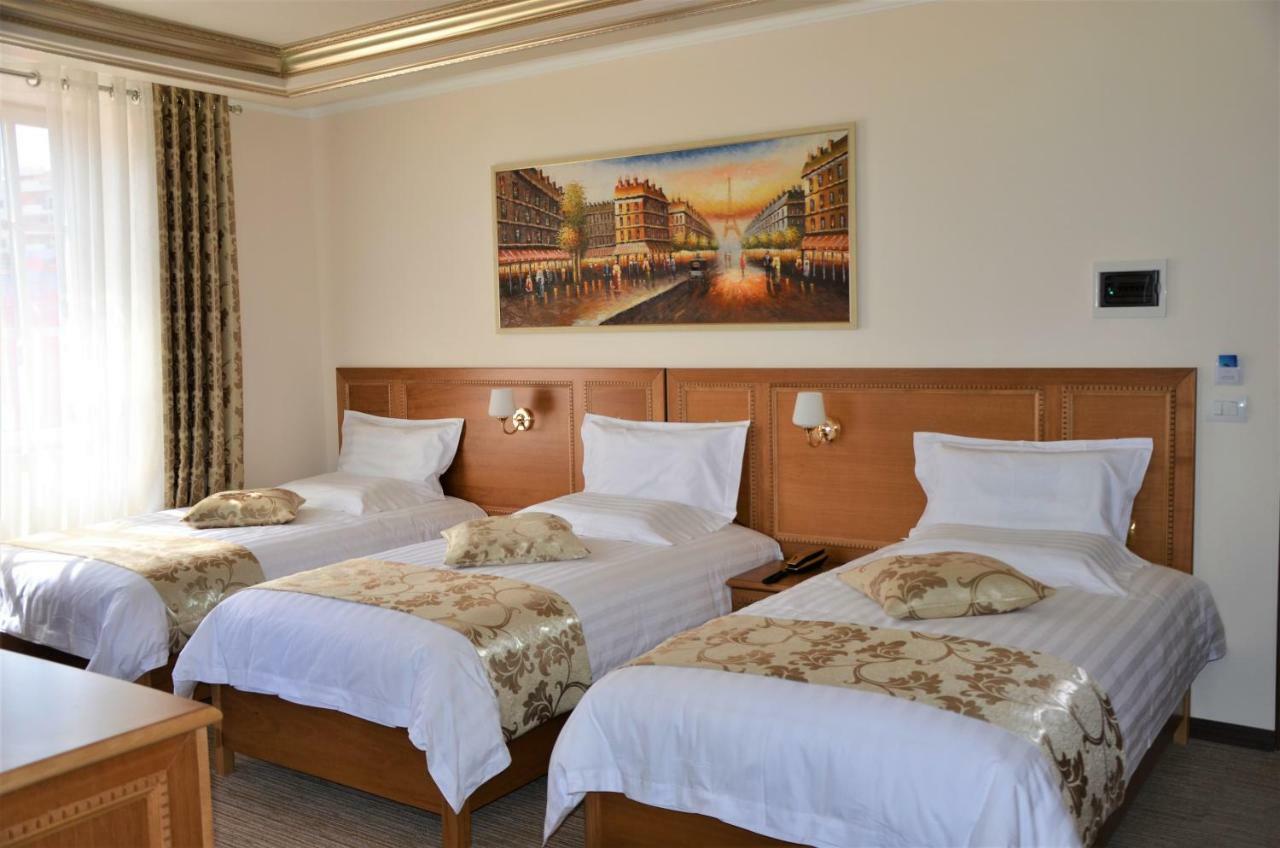 Hotel Boka Tirana Exteriör bild